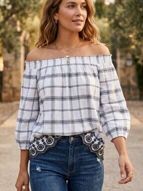 Womens XL Black and White Checkered Blouse Top